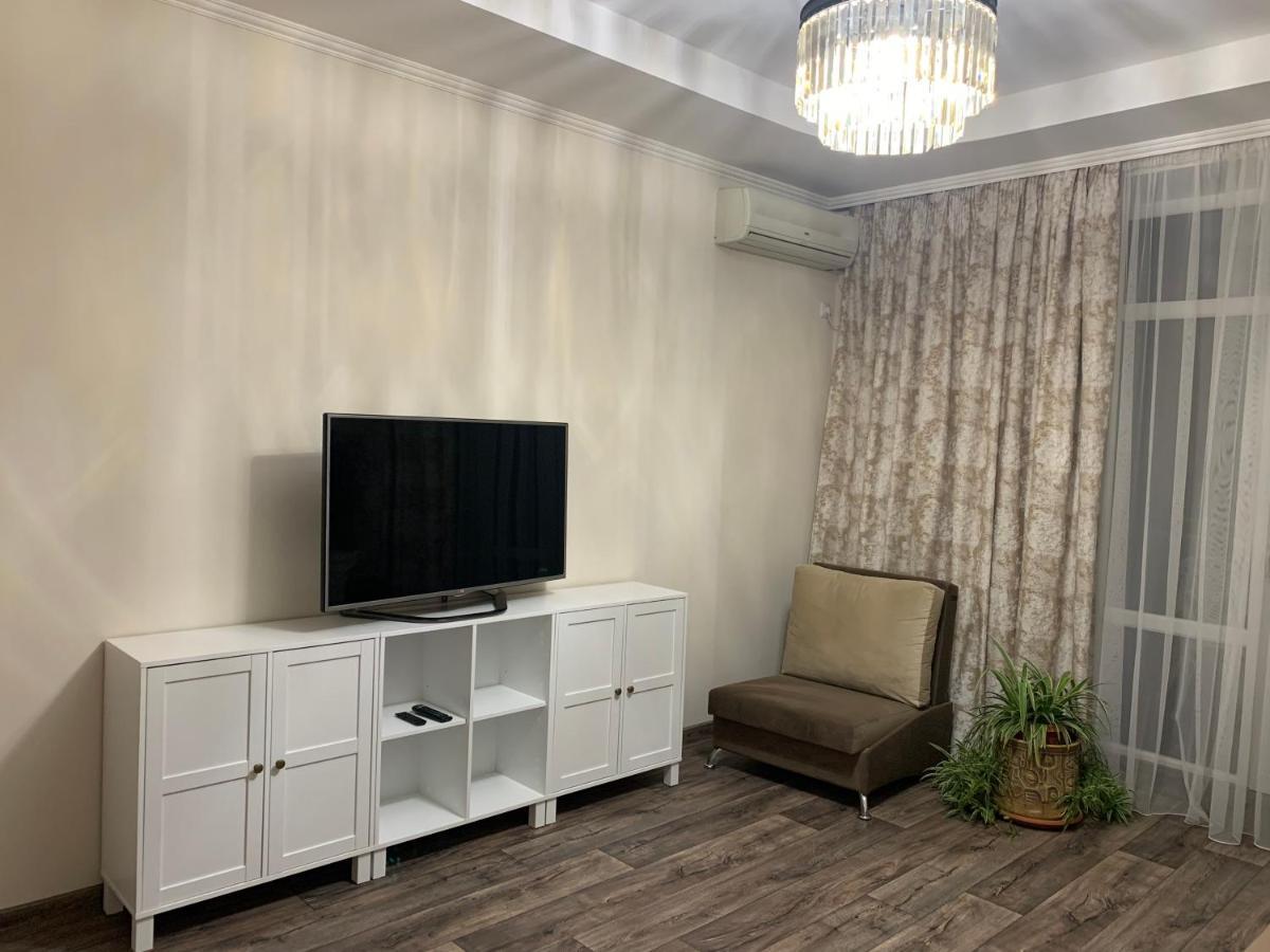 2-комнатная квартира на Соборной Миколаїв Екстер'єр фото
